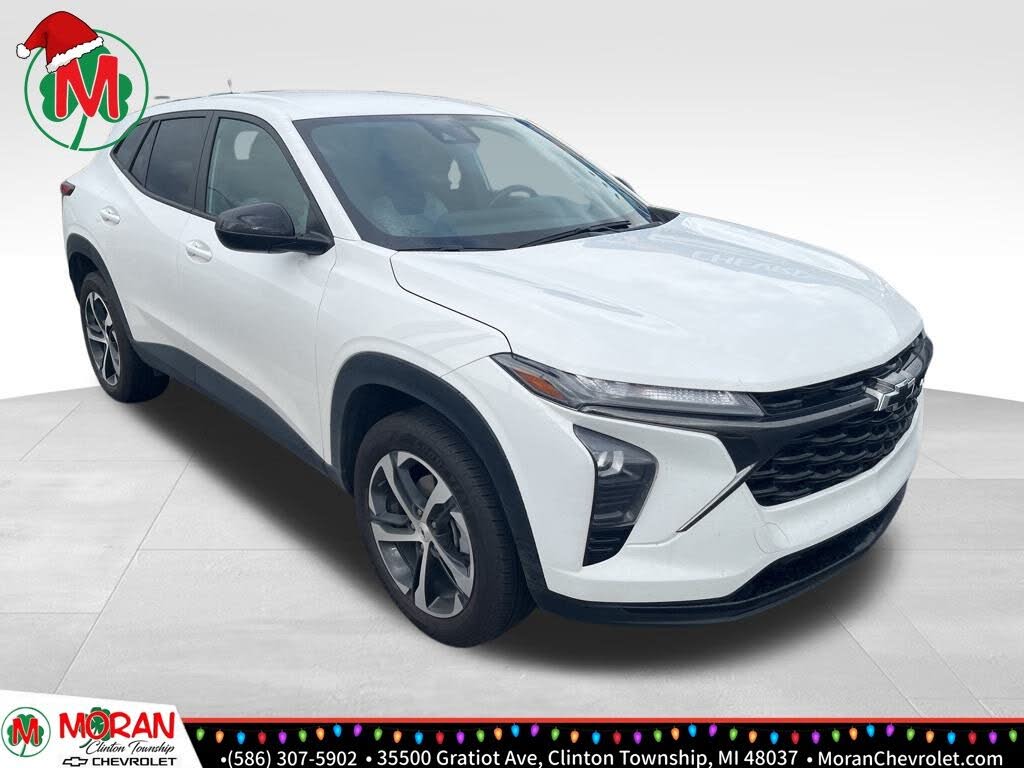 2024 Chevrolet Trax RS with 1RS FWD