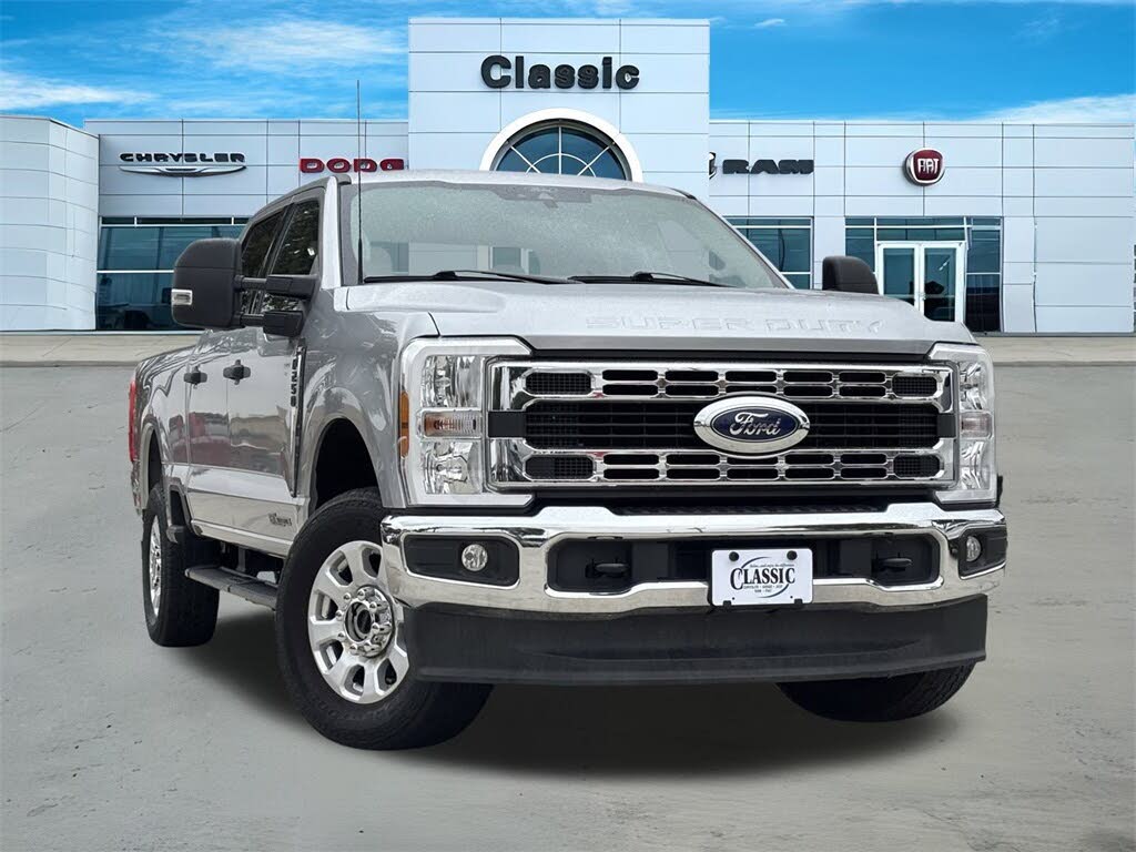 2024 Ford F-250 Super Duty XLT SuperCab 4WD