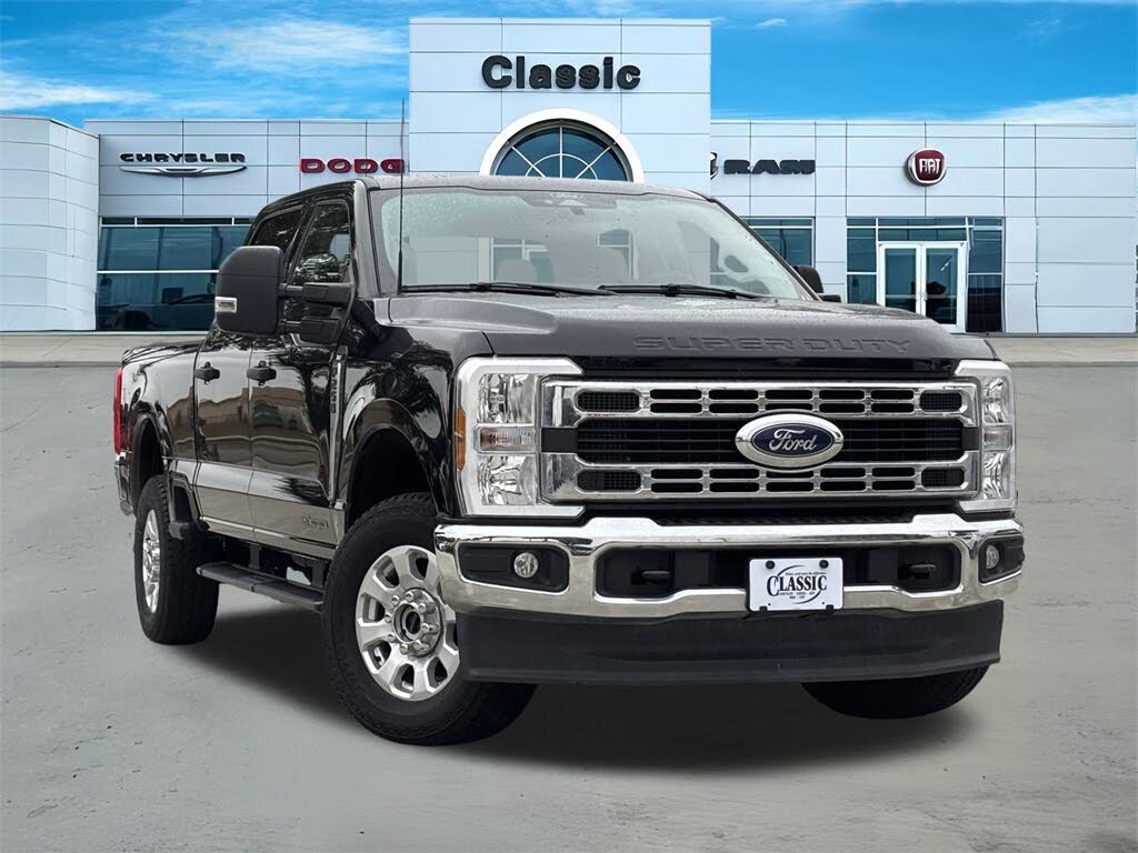 2024 Ford F-250 Super Duty XLT SuperCab 4WD
