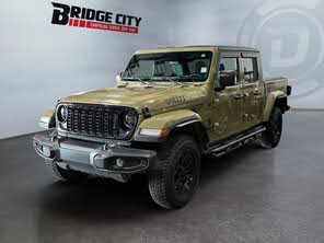 Jeep Gladiator Sport S Crew Cab 4WD