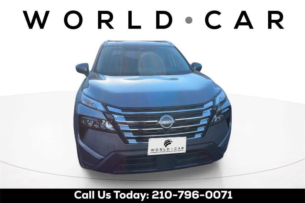 2025 Nissan Rogue SV FWD