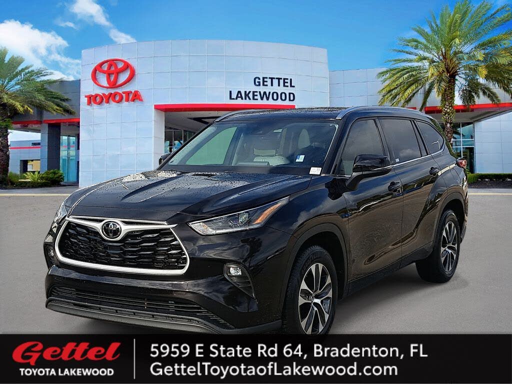 2021 Toyota Highlander XLE FWD