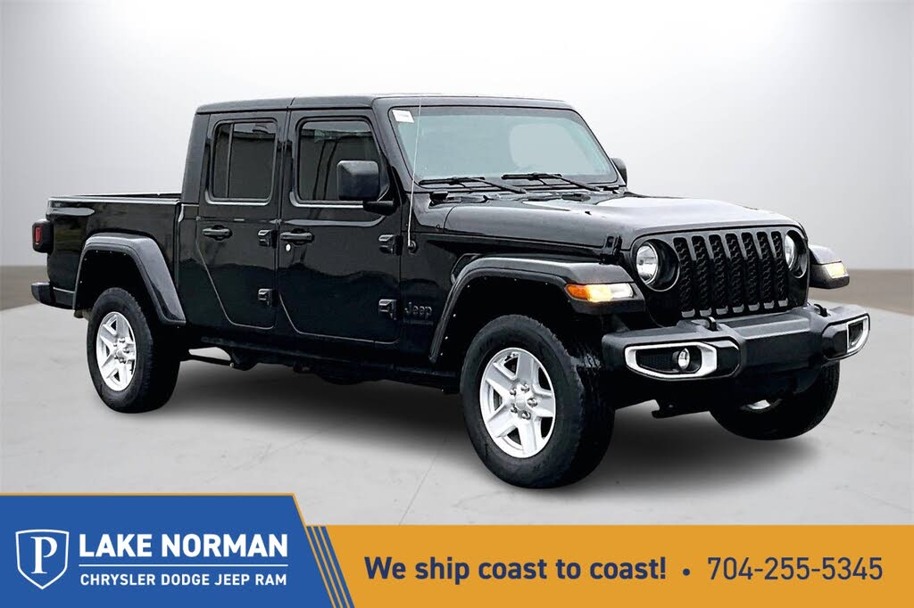 2022 Jeep Gladiator Sport Crew Cab 4WD