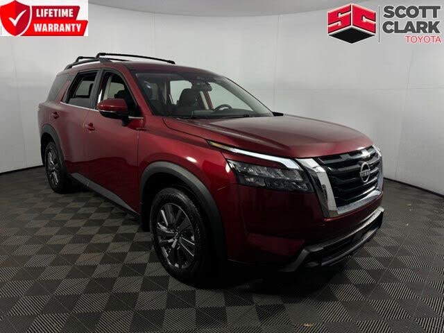 2024 Nissan Pathfinder SV 4WD