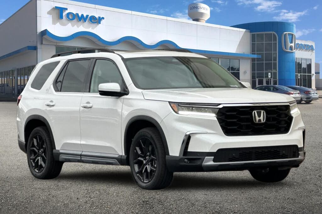 2025 Honda Pilot Touring+ FWD