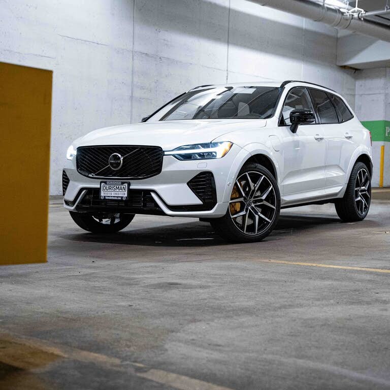 2026 Volvo XC60 Recharge T8 Polestar Engineered eAWD