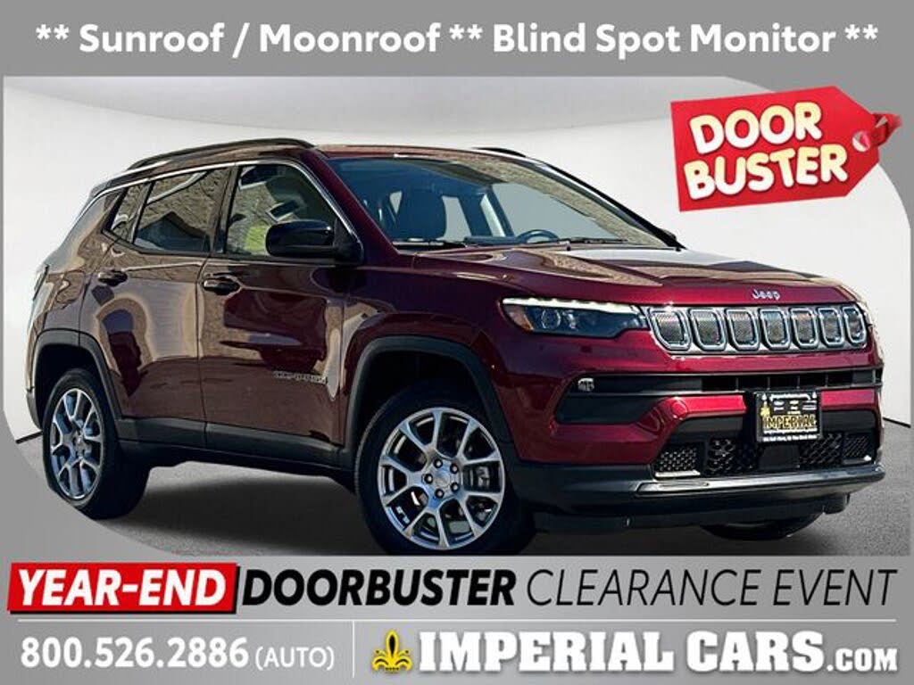 2022 Jeep Compass Latitude Lux 4WD