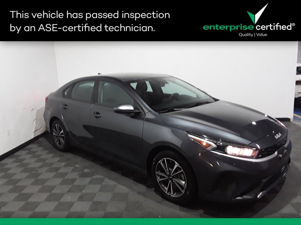 2023 Kia Forte LXS FWD