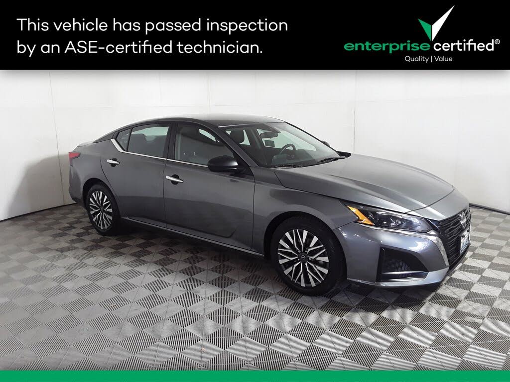 2024 Nissan Altima 2.5 SV FWD