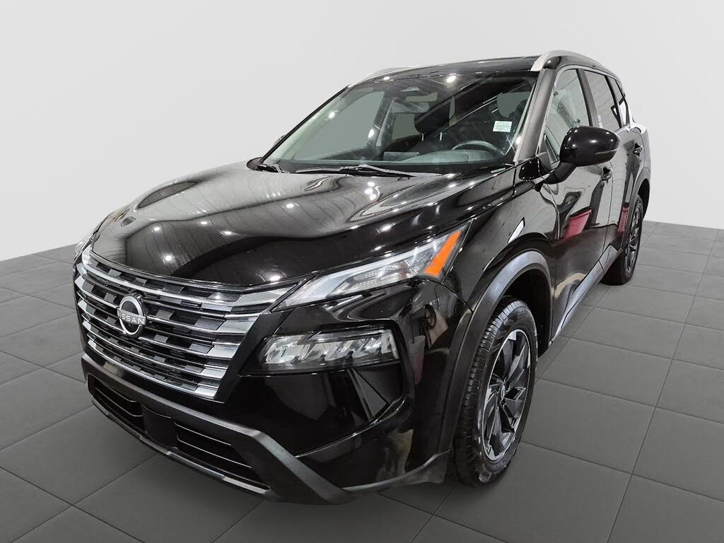 Nissan Rogue SV Moonroof AWD 2024