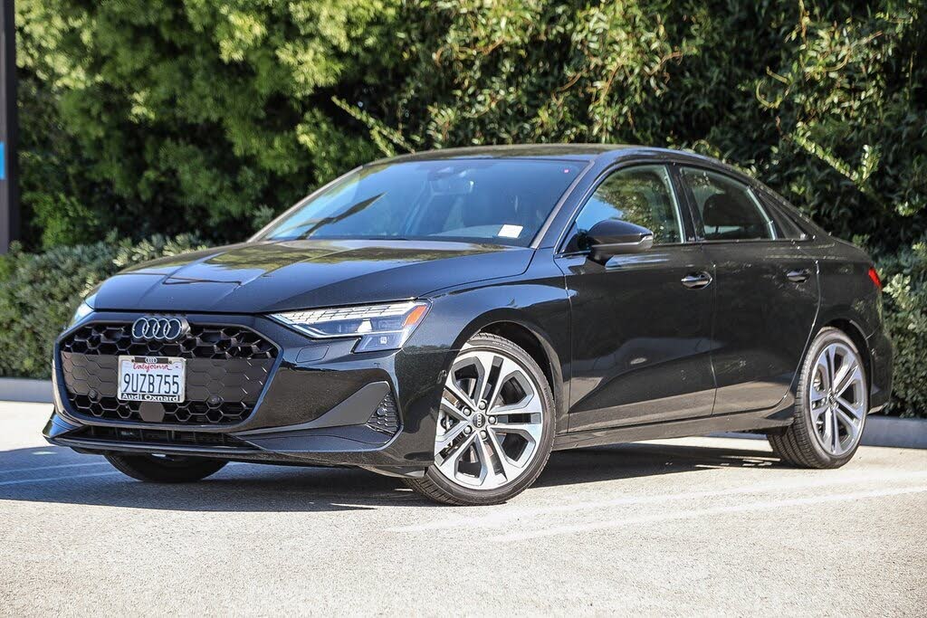 2025 Audi A3 quattro Premium 40 TFSI