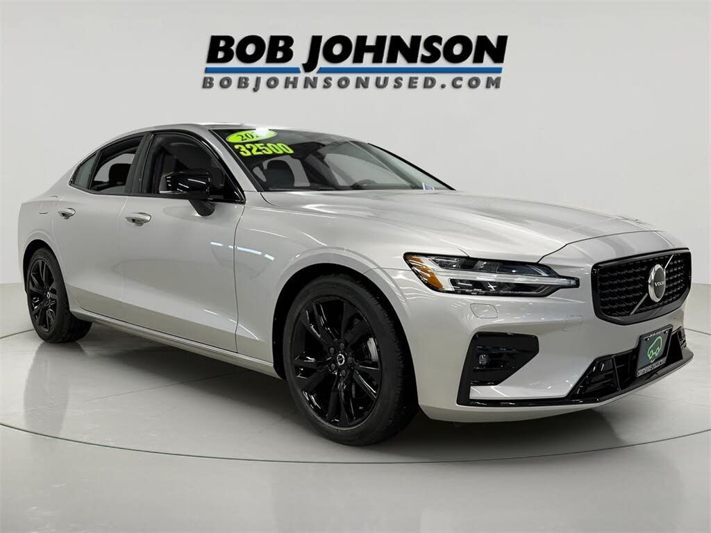 2025 Volvo S60 B5 Core AWD