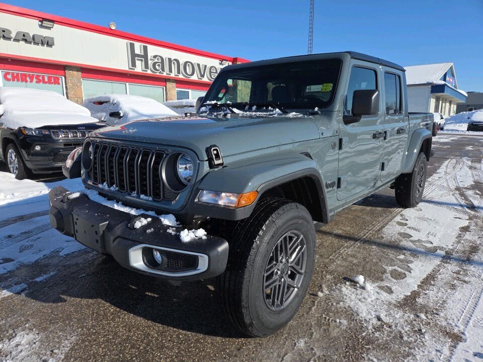 2026 Jeep Gladiator Sport S Crew Cab 4WD