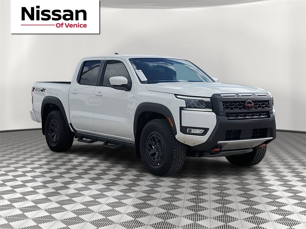 2026 Nissan Frontier PRO-4X Crew Cab 4WD