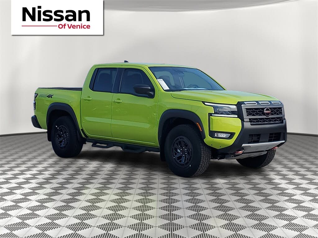 2026 Nissan Frontier PRO-4X Crew Cab 4WD
