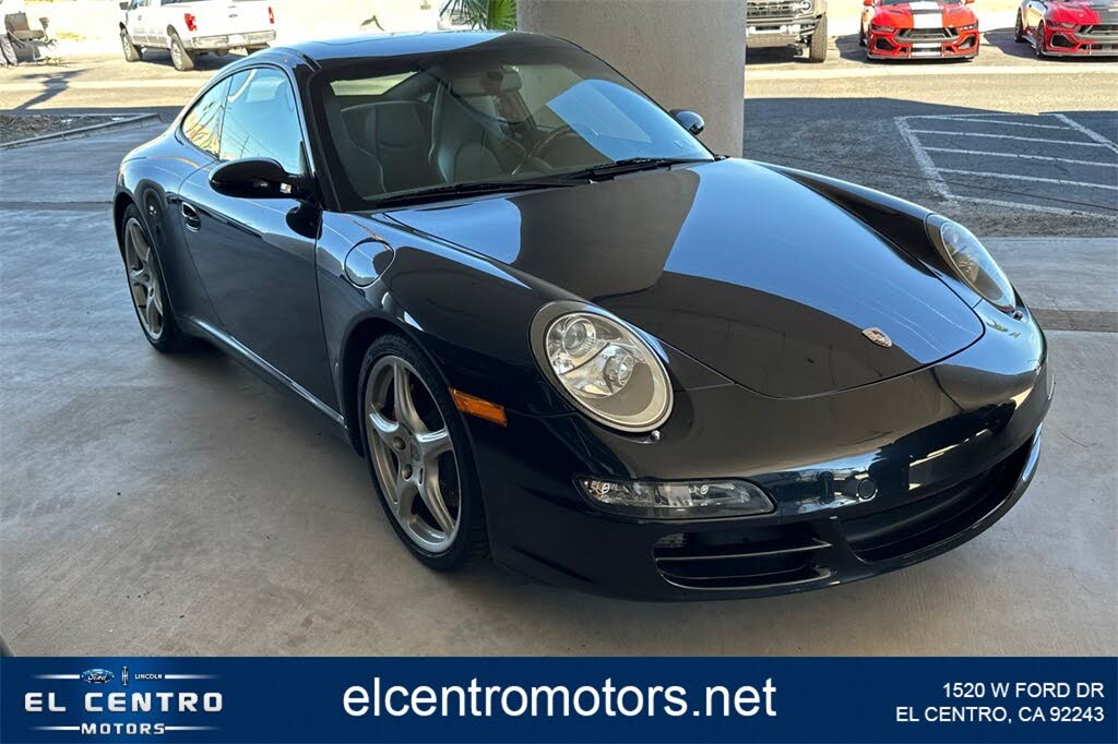 2005 Porsche 911 Carrera S Coupe RWD