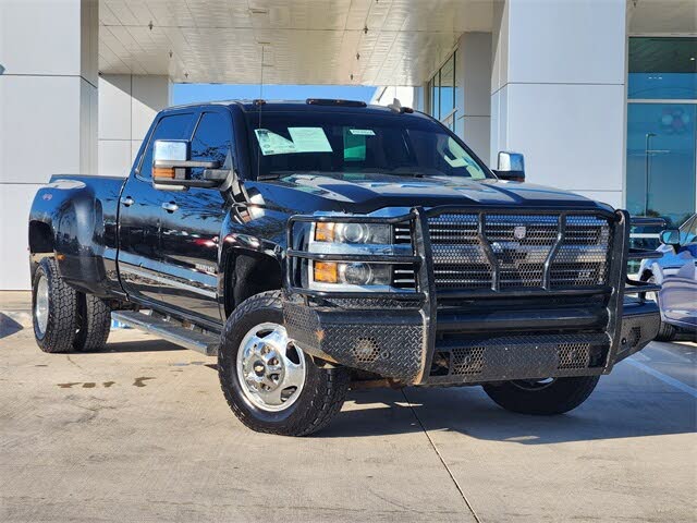 2015 Chevrolet Silverado 3500HD LTZ Crew Cab 4WD