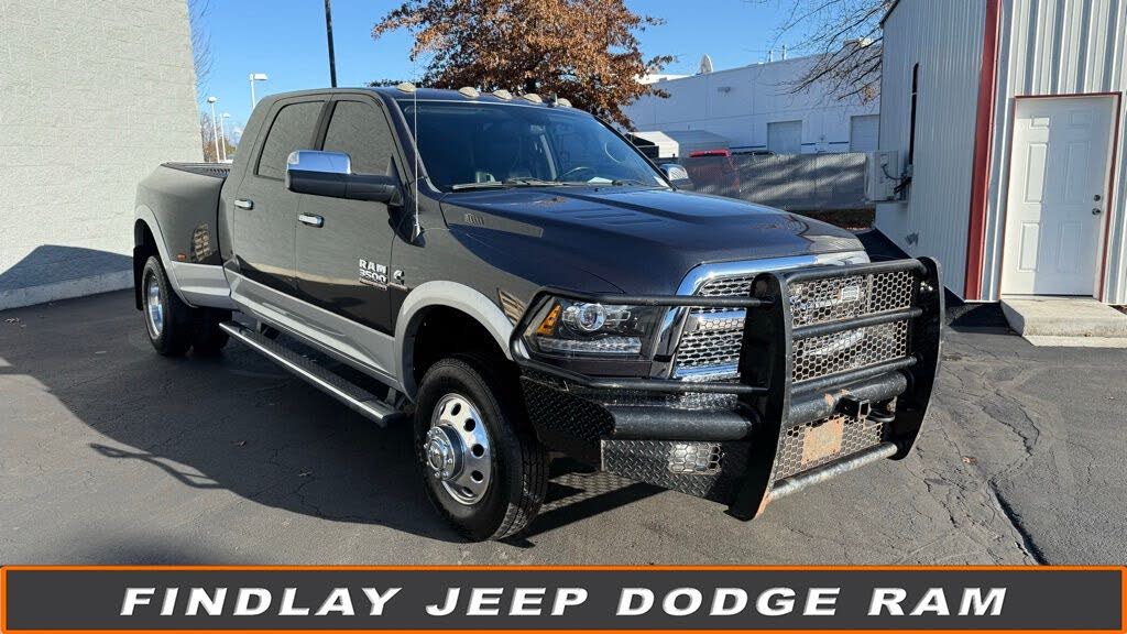 2015 RAM 3500 Laramie Mega Cab DRW 4WD