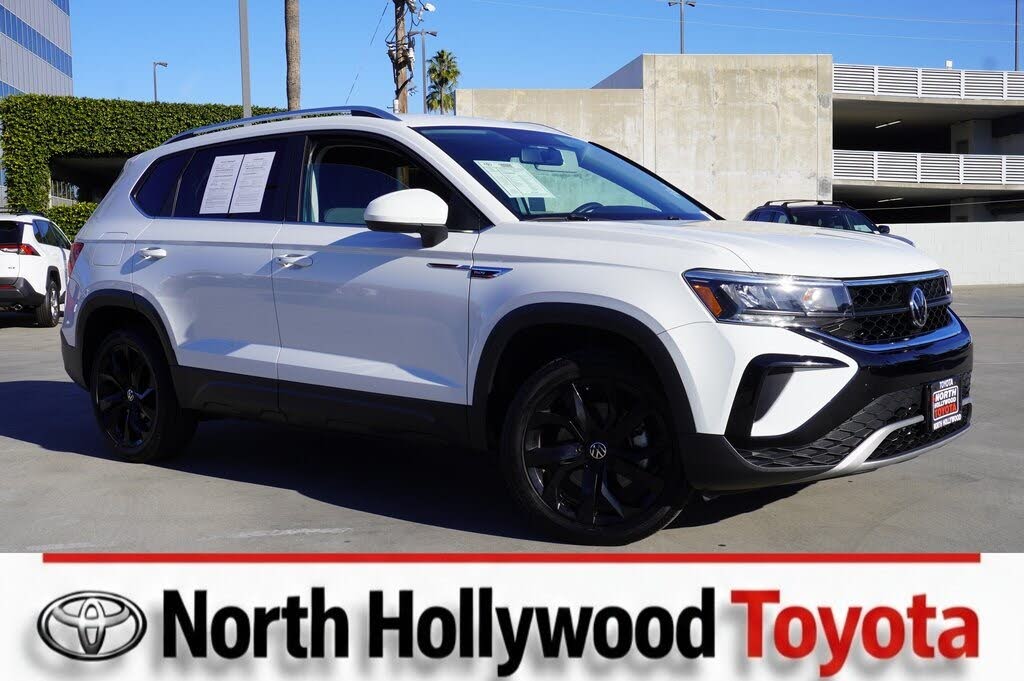 2022 Volkswagen Taos SE FWD