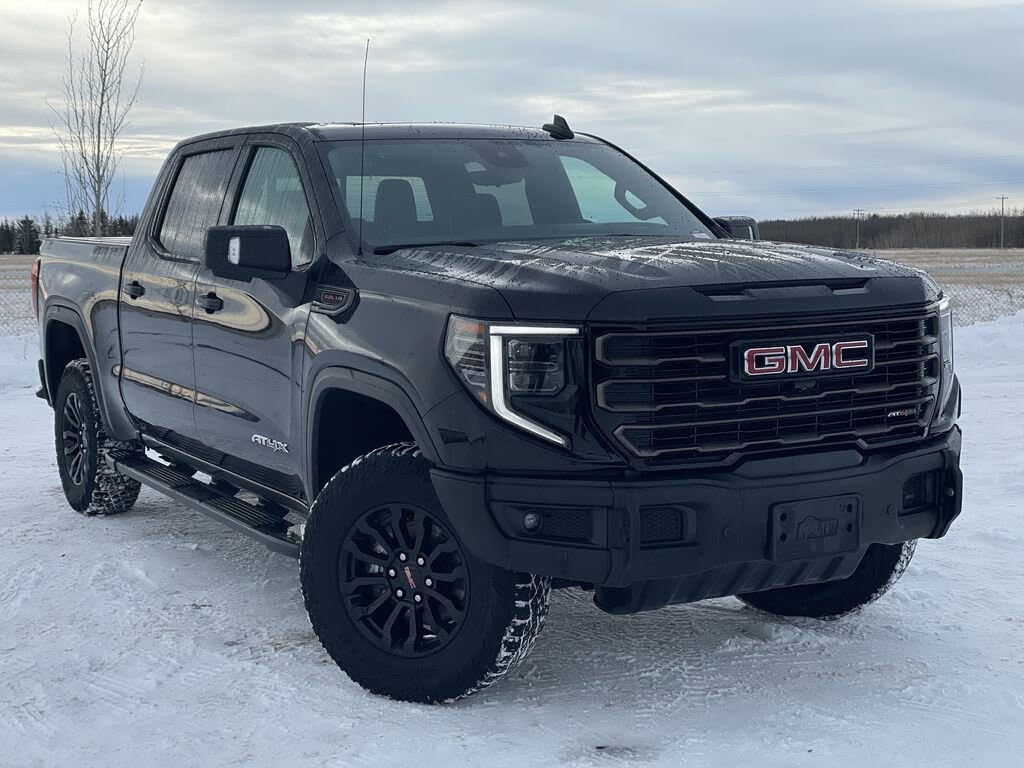 GMC Sierra 1500 AT4X Crew Cab 4WD 2023