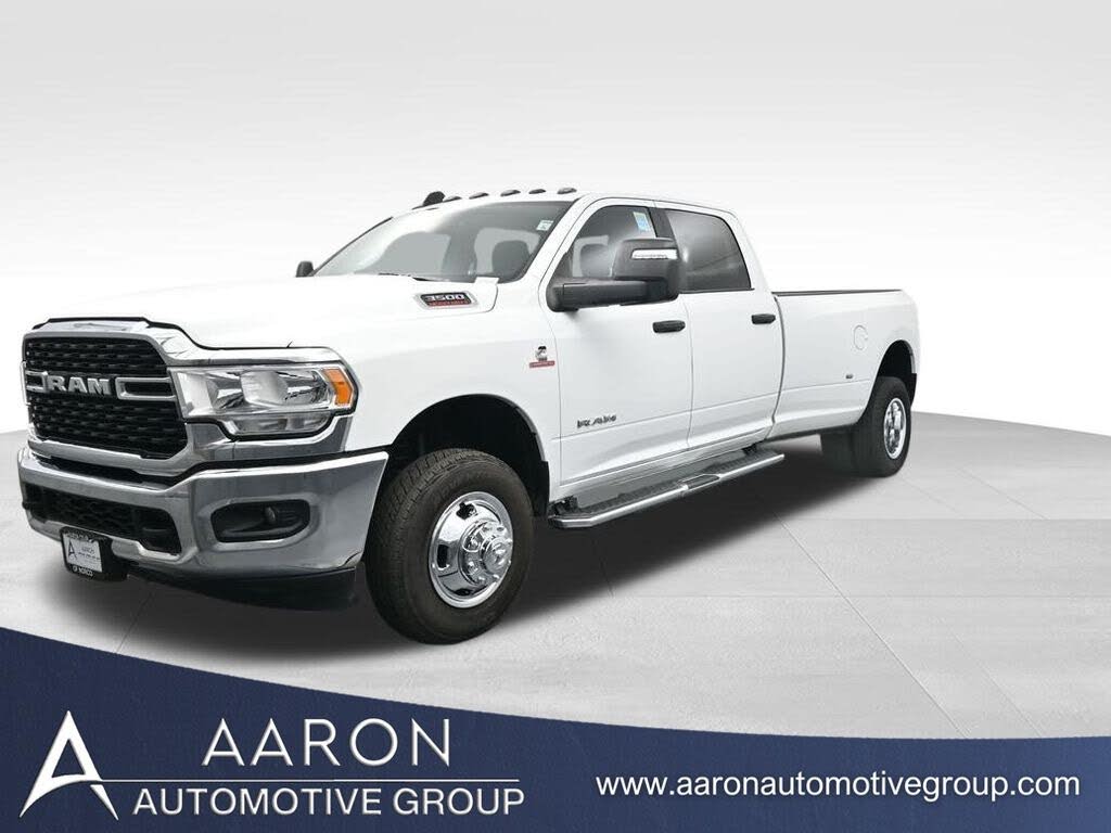 2024 RAM 3500 Big Horn Crew Cab LB DRW 4WD