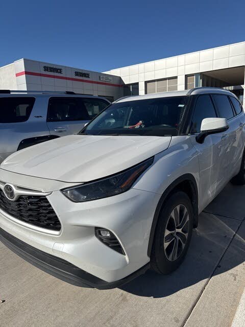 2024 Toyota Highlander XLE AWD