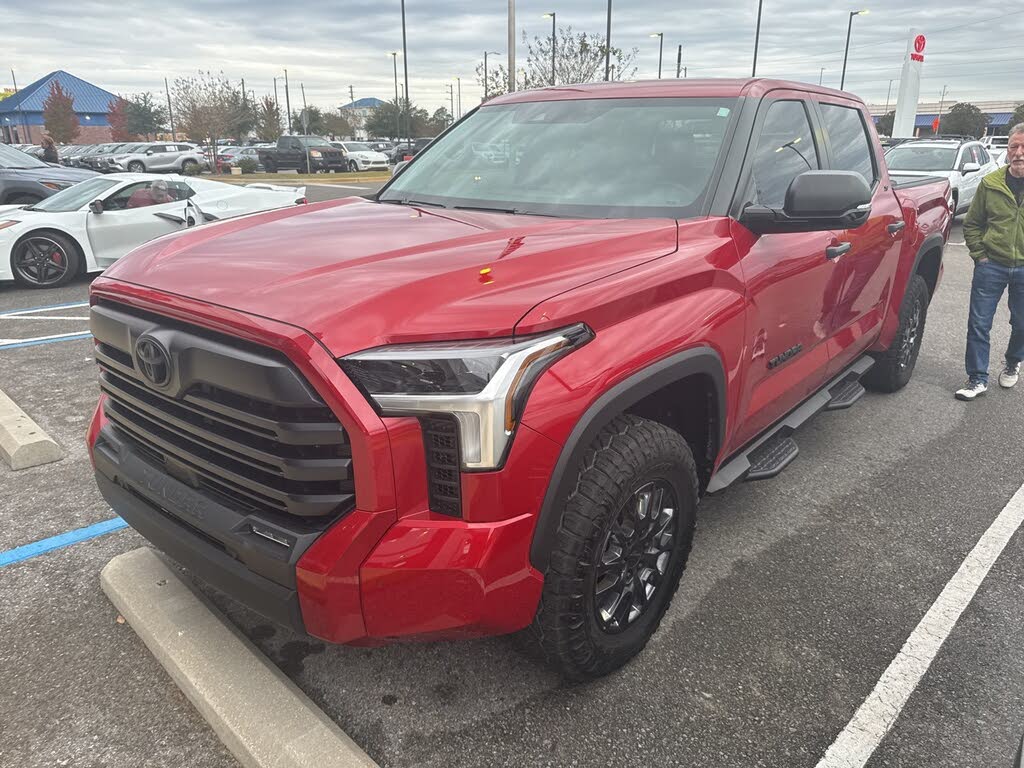 2024 Toyota Tundra SR5 CrewMax Cab 4WD