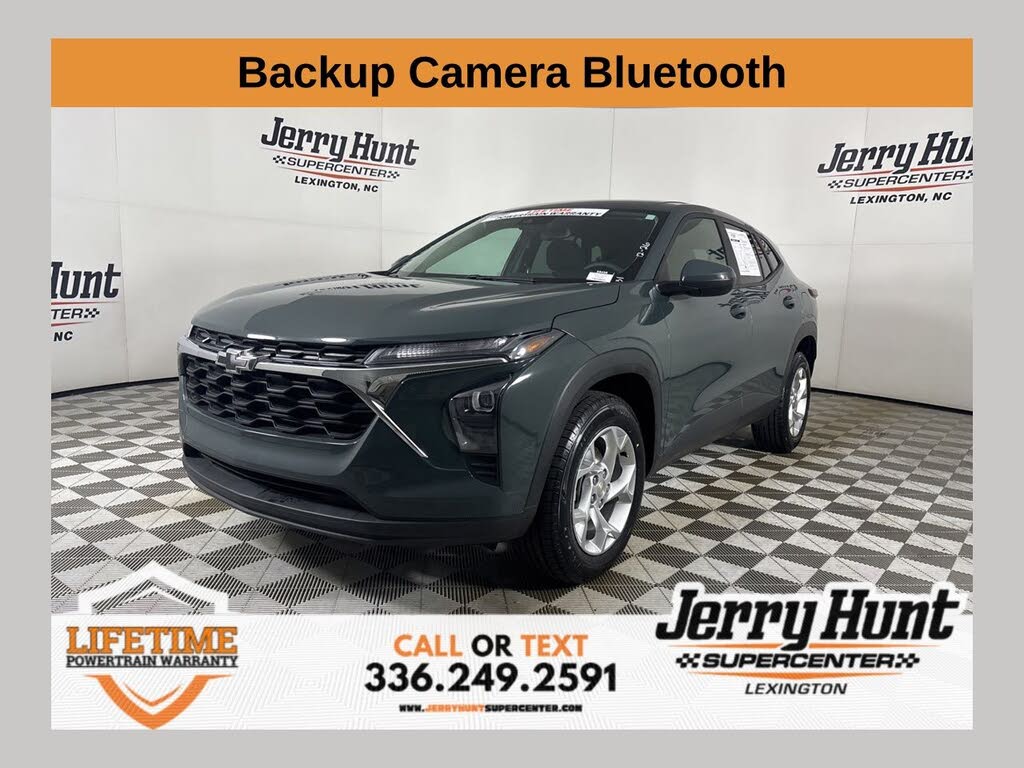 2025 Chevrolet Trax LS FWD