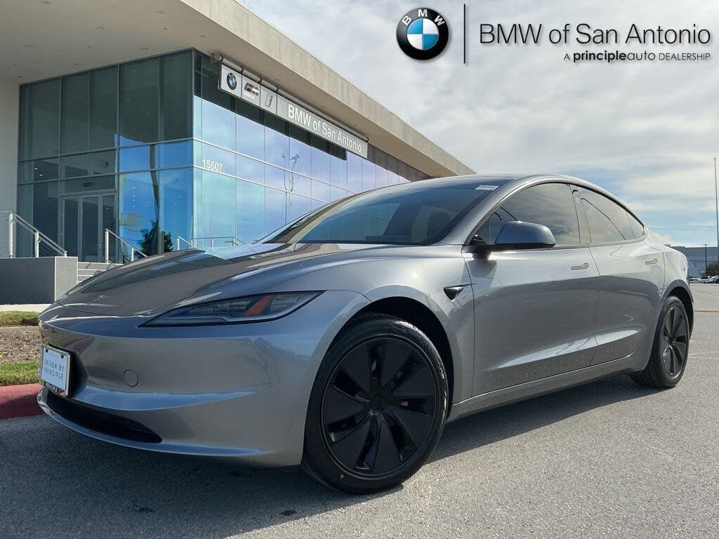 2025 Tesla Model 3 Long Range AWD