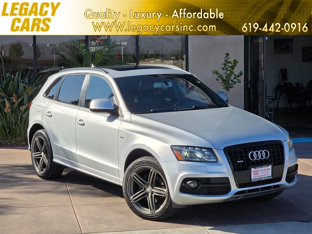 2012 Audi Q5 3.2 quattro Premium Plus