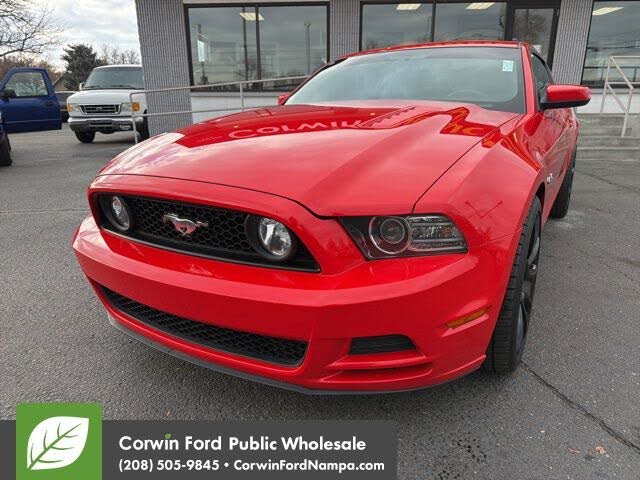 2013 Ford Mustang GT Premium Coupe RWD