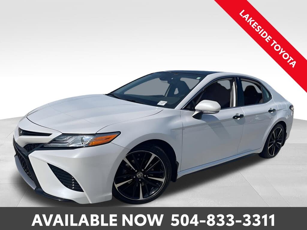 2020 Toyota Camry XSE FWD