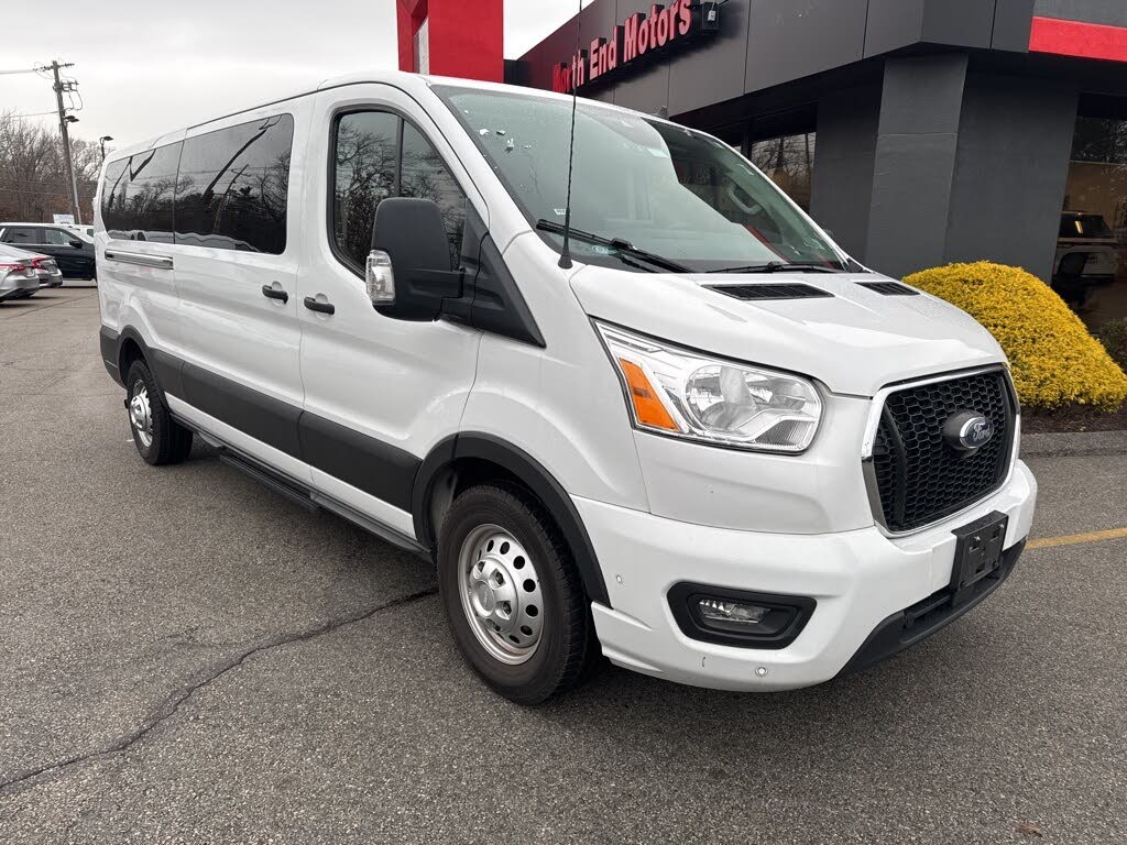 2022 Ford Transit Passenger 350 XLT Low Roof LB AWD