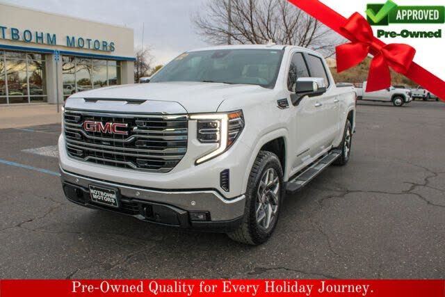 2022 GMC Sierra 1500 SLT Crew Cab 4WD