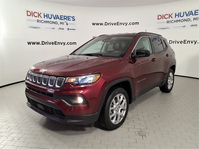 2022 Jeep Compass Latitude Lux 4WD