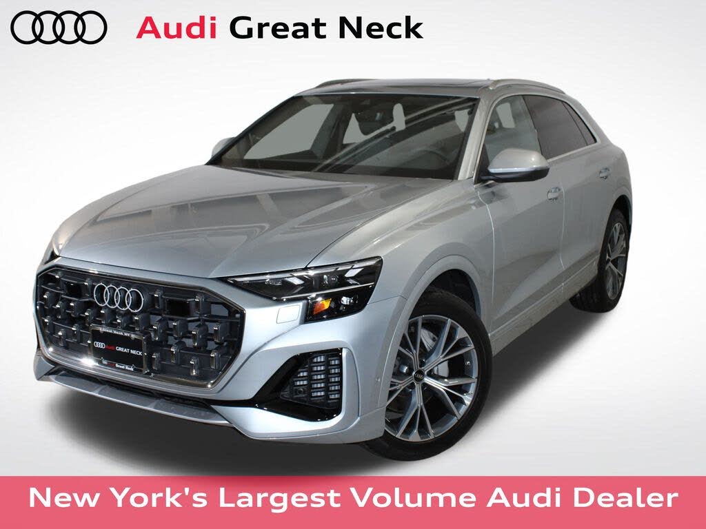 2025 Audi Q8 quattro Premium 55 TFSI