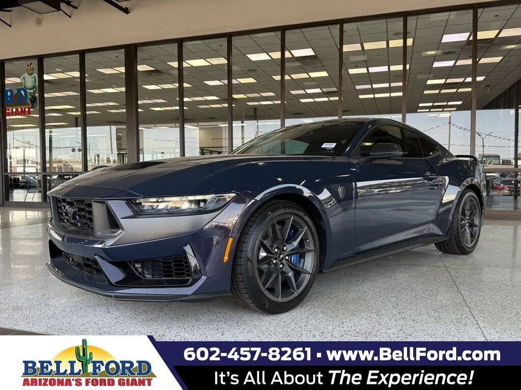 2025 Ford Mustang Dark Horse Fastback RWD