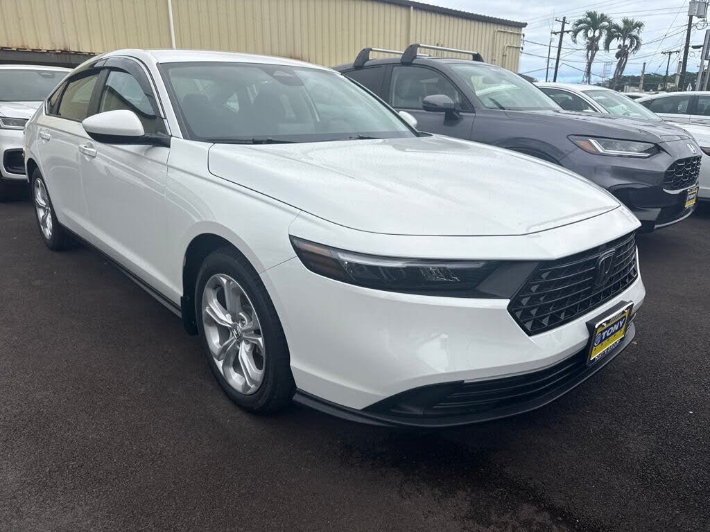 2025 Honda Accord LX FWD