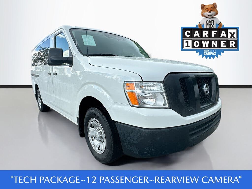 2017 Nissan NV Passenger SV V6
