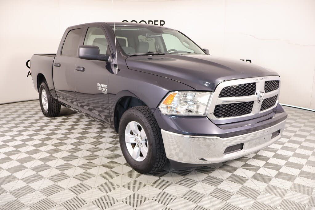 2019 RAM 1500 Classic Tradesman Crew Cab RWD