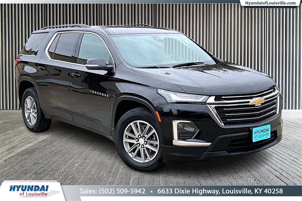 2022 Chevrolet Traverse LT Leather AWD