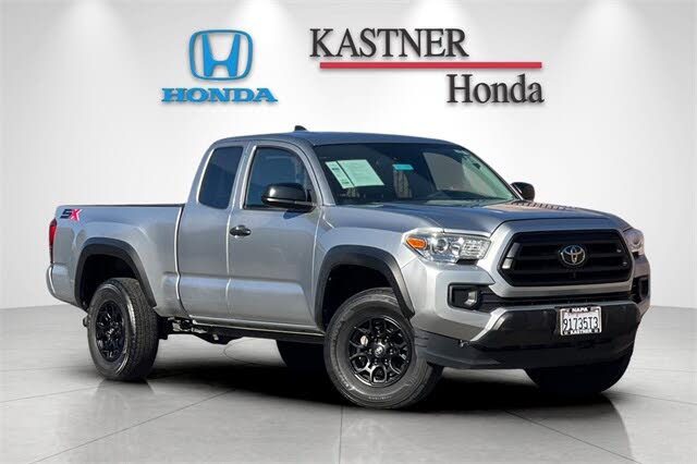2022 Toyota Tacoma SR V6 Access Cab RWD
