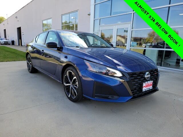 2023 Nissan Altima 2.5 SR FWD