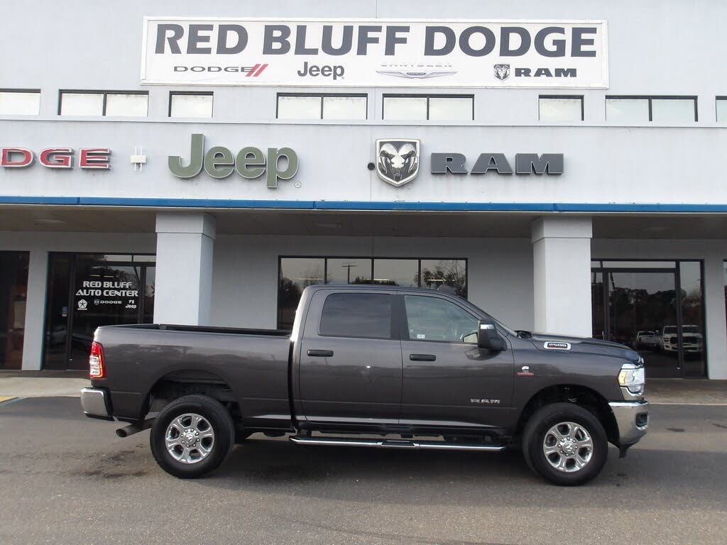 2023 RAM 2500 Big Horn Crew Cab 4WD