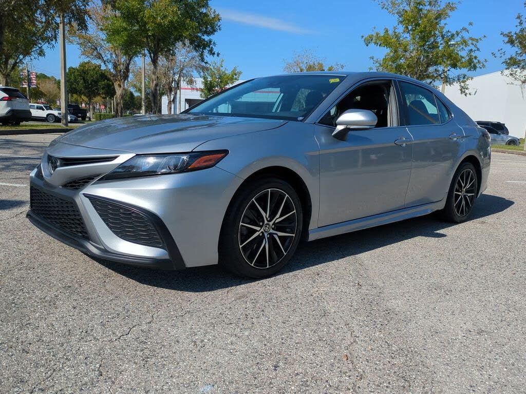 2023 Toyota Camry SE FWD