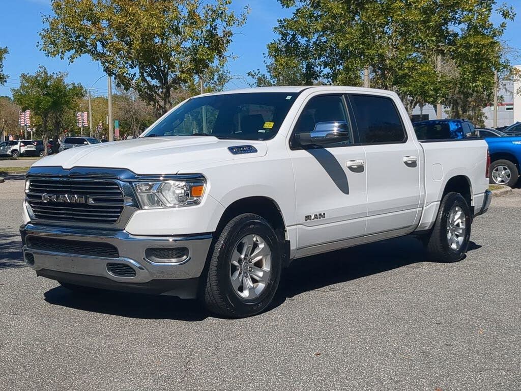 2024 RAM 1500 Laramie Crew Cab RWD