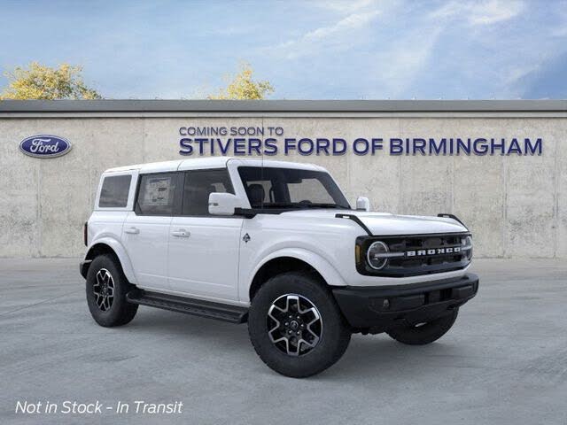 2025 Ford Bronco Outer Banks 4-Door 4WD