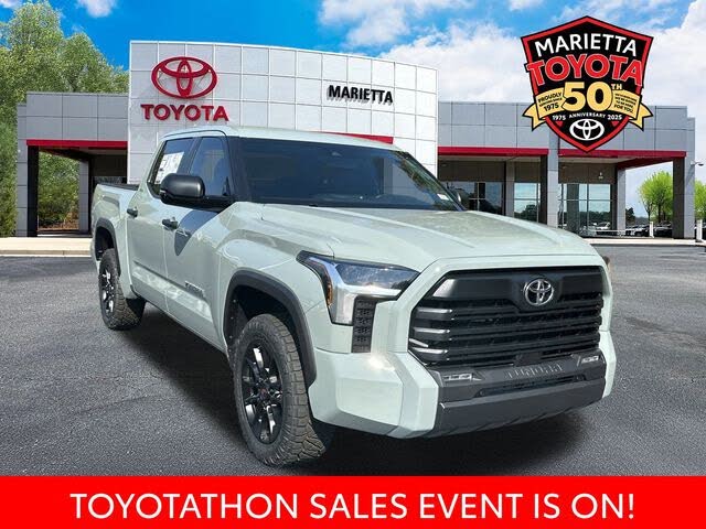 2026 Toyota Tundra SR5 CrewMax Cab 4WD