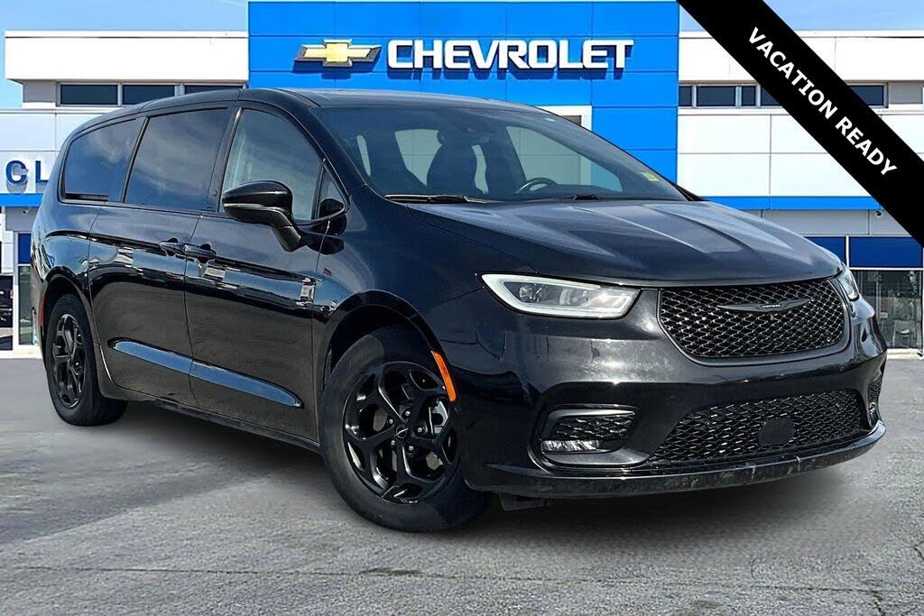 2022 Chrysler Pacifica Hybrid Limited FWD