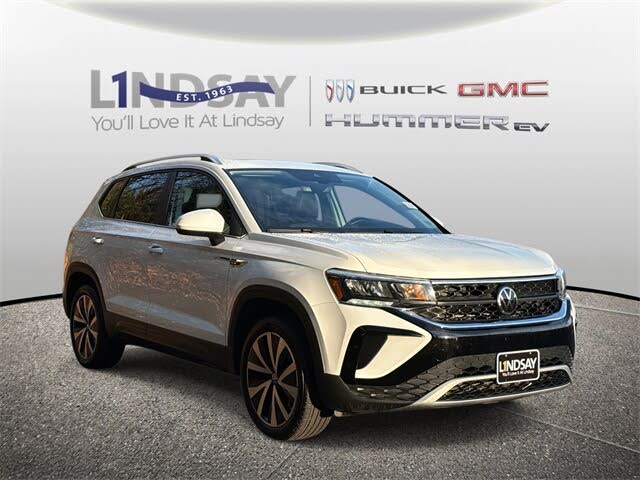 2023 Volkswagen Taos SE FWD